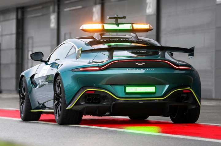 aston_martin_vantage_ 11aston_martin_vantage_ 11